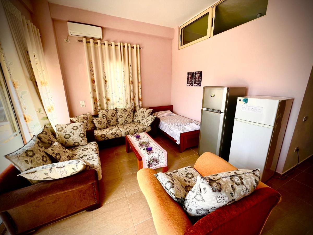 Sana Apartment Sarandë Exterior foto